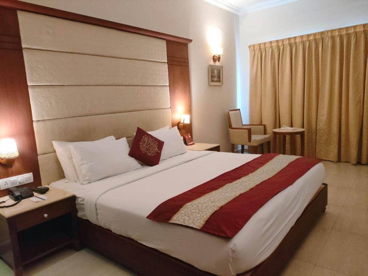 Cochin Palace Kochi Zewnętrze zdjęcie